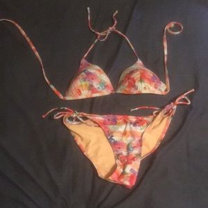 Bathing Suit / bikini